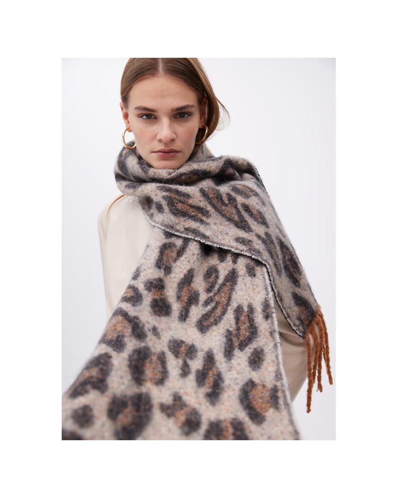 Bufanda animal print de Lola Casademunt