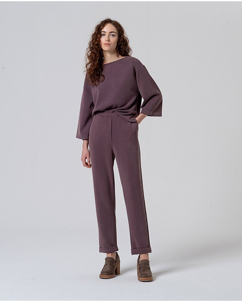 Pantalòn jogger morado de Surkana