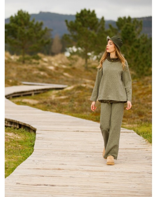Sudadera verde jaspeado de In Perfecta