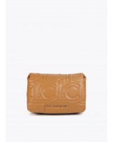 Bandolera CAMEL acolchada de Lola Casademunt