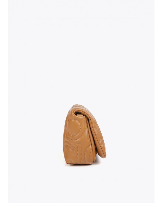 Bandolera CAMEL acolchada de Lola Casademunt