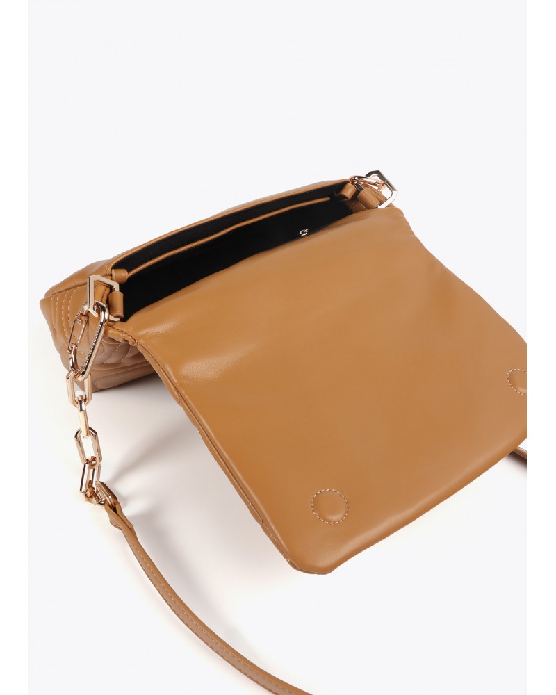 Bandolera CAMEL acolchada de Lola Casademunt