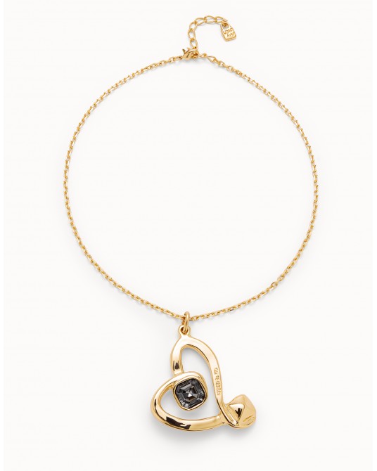 COLLAR CORTO CON CORAZON DORADO DE UNOde50