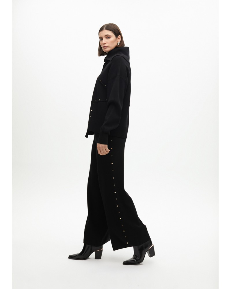 Pantalòn negro tachas de Lola Casademunt