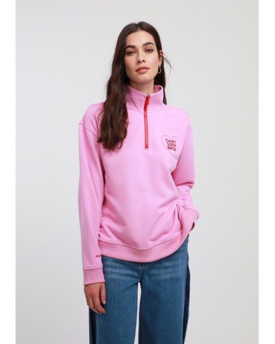 Sudadera Solidaria de Lola Casademunt