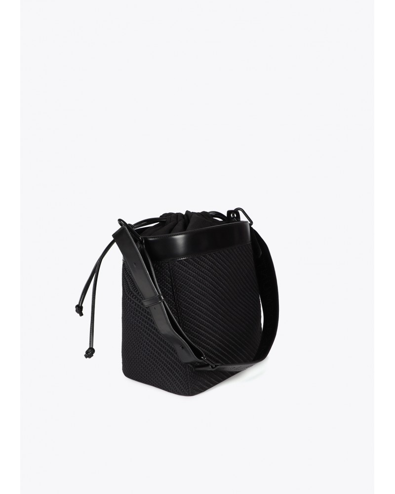 Bolso hobo negro de Lola Casademunt