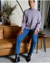 Pantalón vaquero mom fit de Surkana
