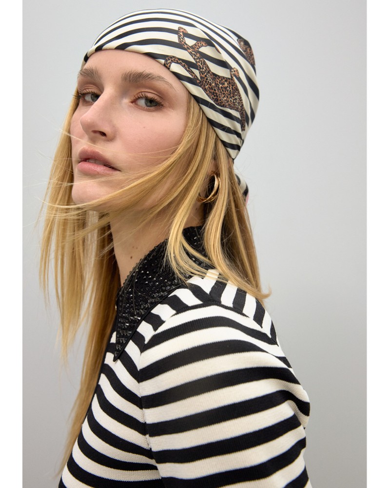 Pañuelo satinado rayas y leopardo Lola Casademunt