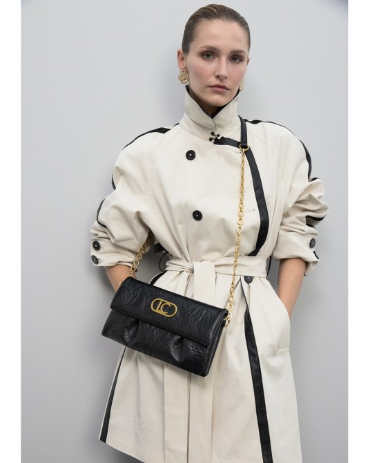 Bandolera NEGRO con pliegues de Lola Casademunt