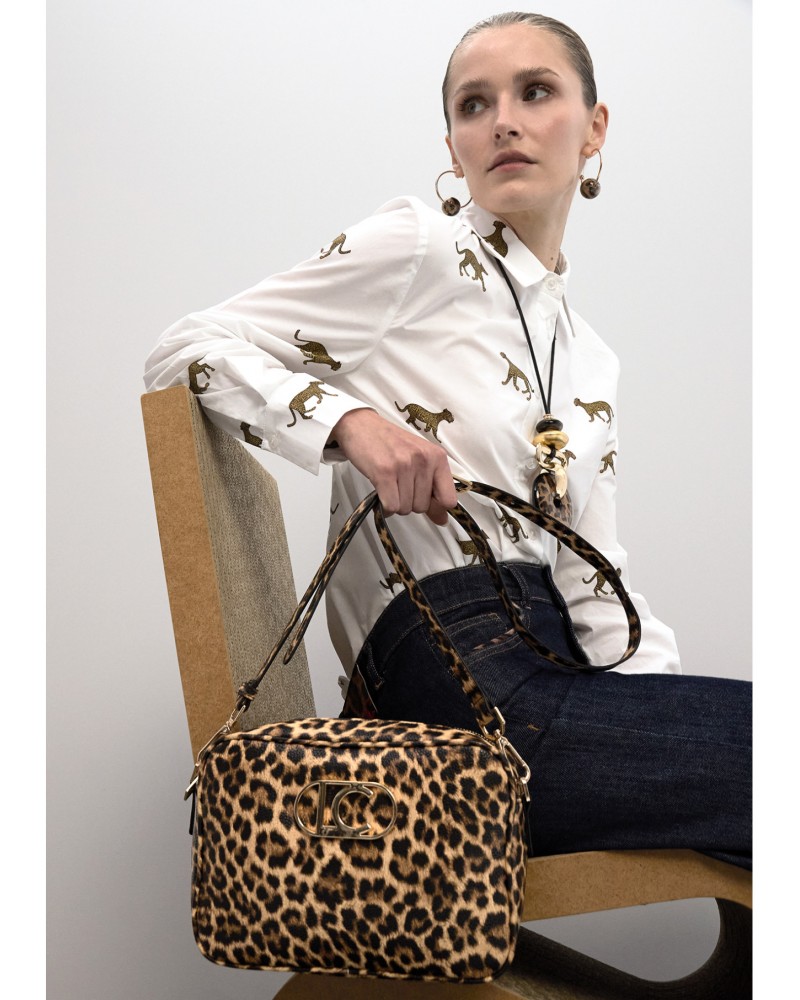 Bandolera leopardo de Lola Casademunt