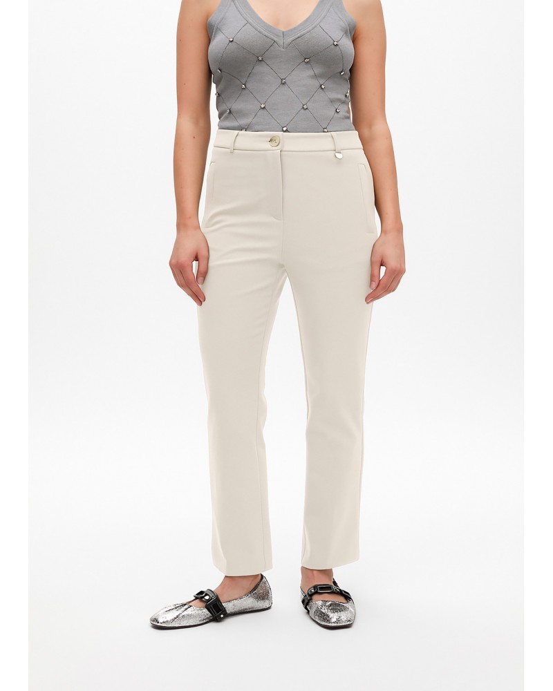 Pantalón básico negro de Lola Casademunt