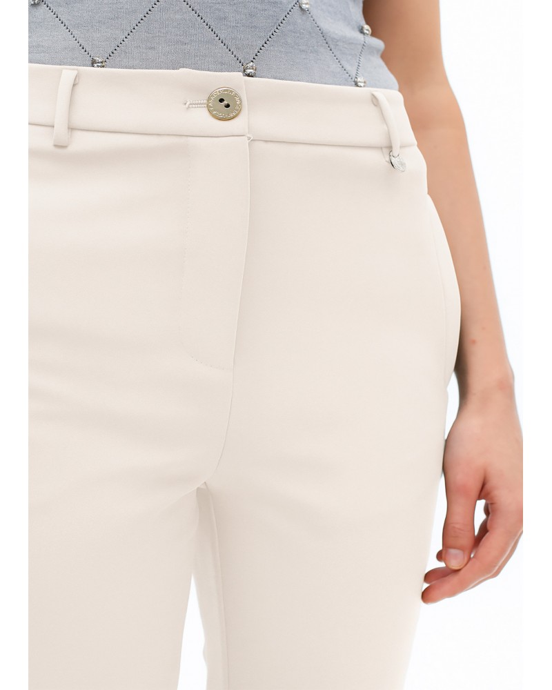 Pantalón básico negro de Lola Casademunt