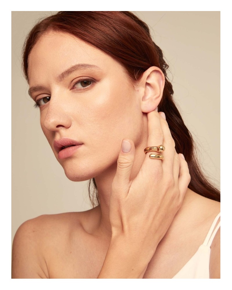 Anillo bañado de oro UNOde50