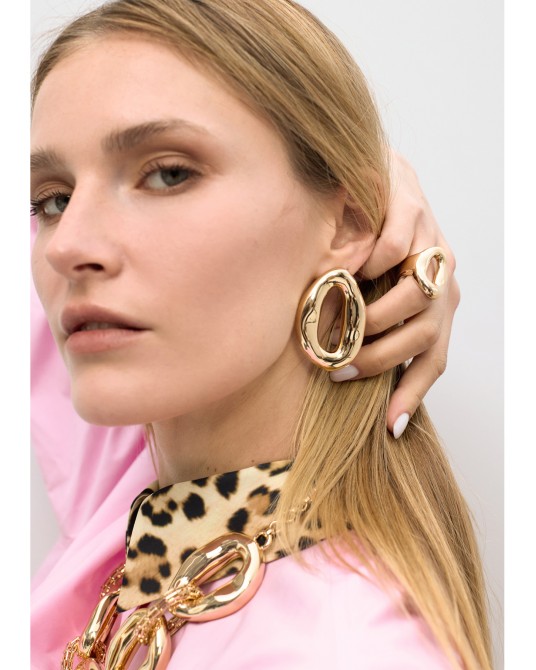 Pendientes eslabón metálico Lola Casademunt