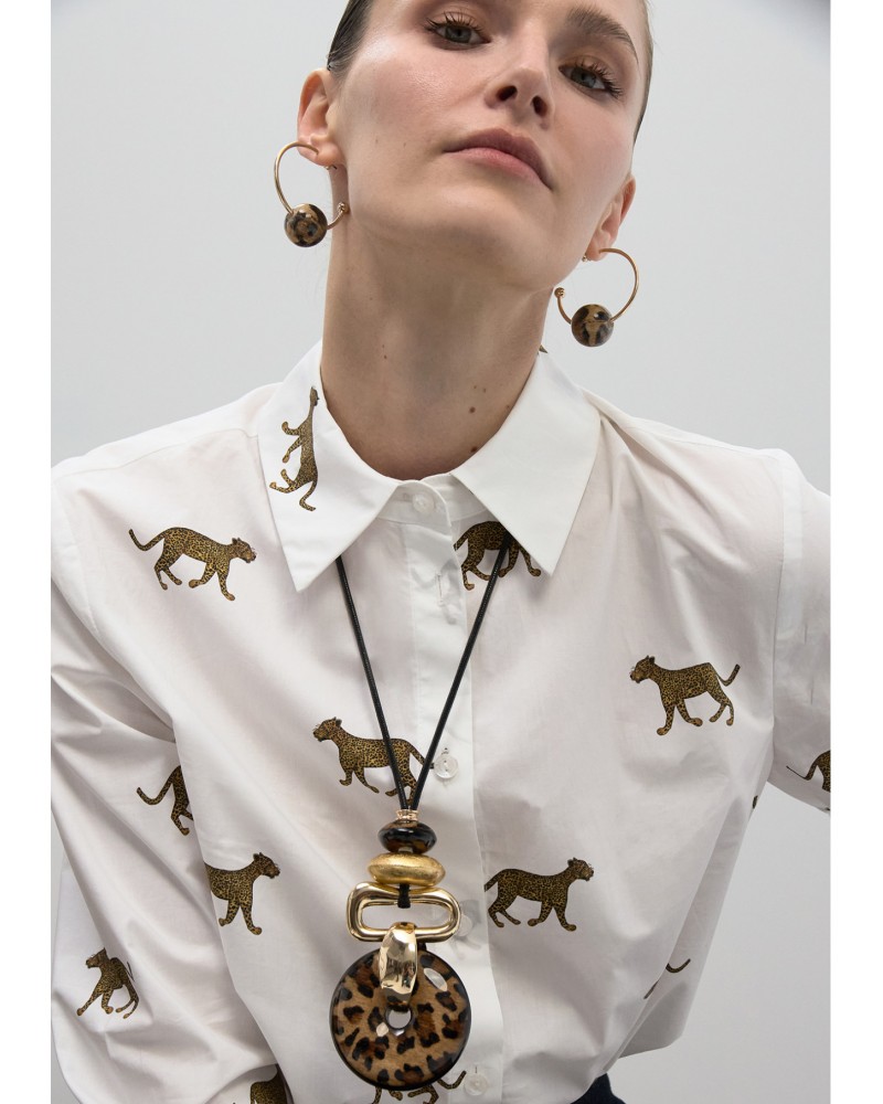 Collar largo colgante animal print y dorado Lola Casademunt