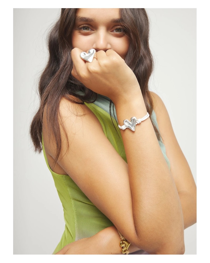 Pulsera de cuero con corazòn baño plata UNOde50