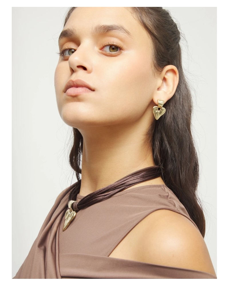 Pendientes de corazón bañado en oro 18k UNOde50