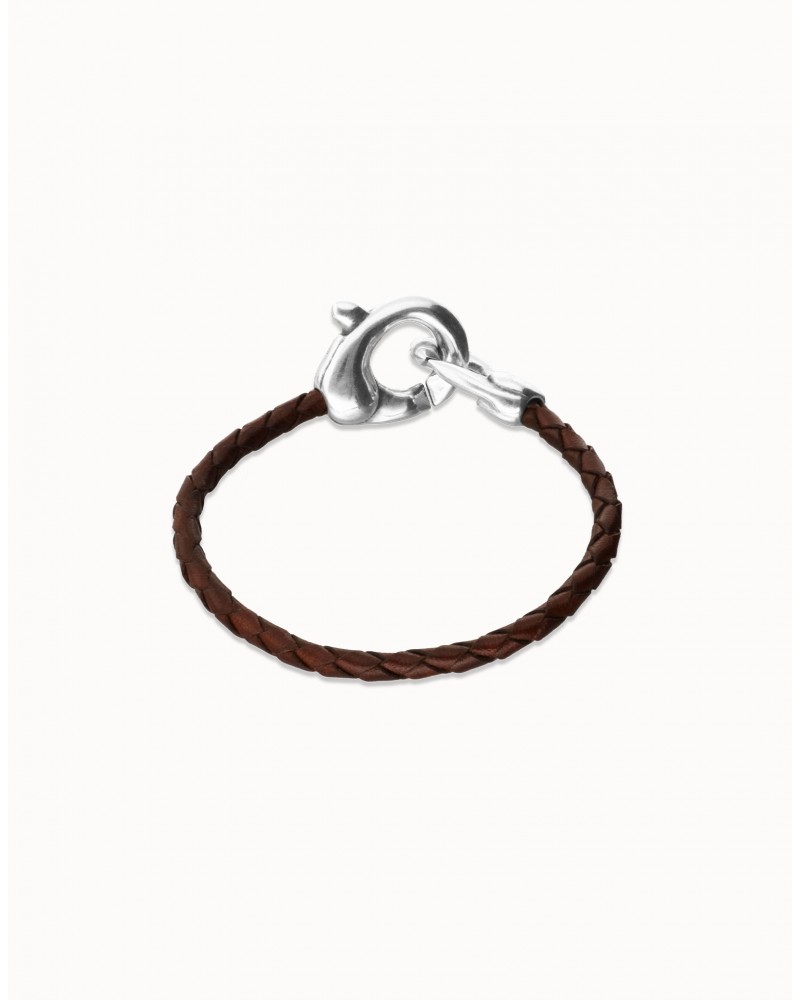 Pulsera cuero y mosquetòn bañado en plata UNOde50