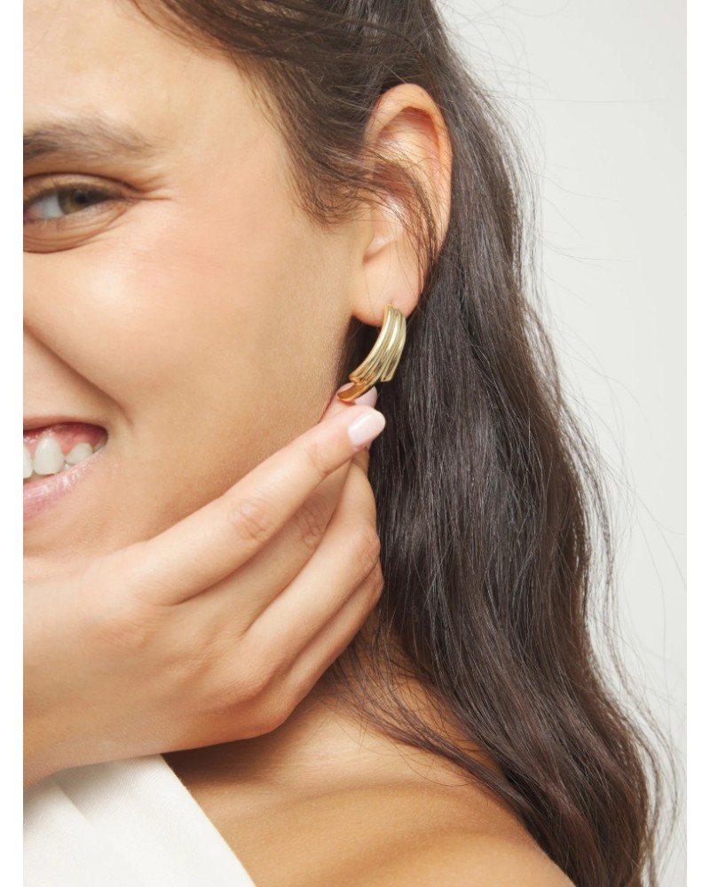 Pendientes bañados en oro UNOde50