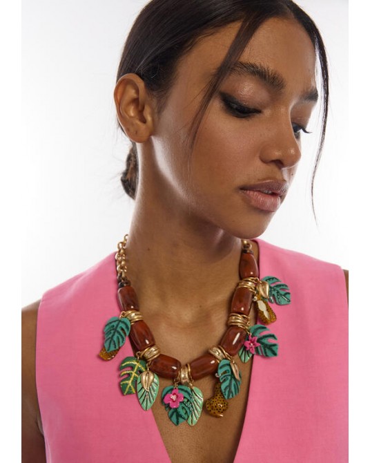Collar corto cadena con charms tropicales Lola Casademunt