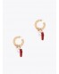 Pendientes de aro con charms de coral y perla Lola Casademunt