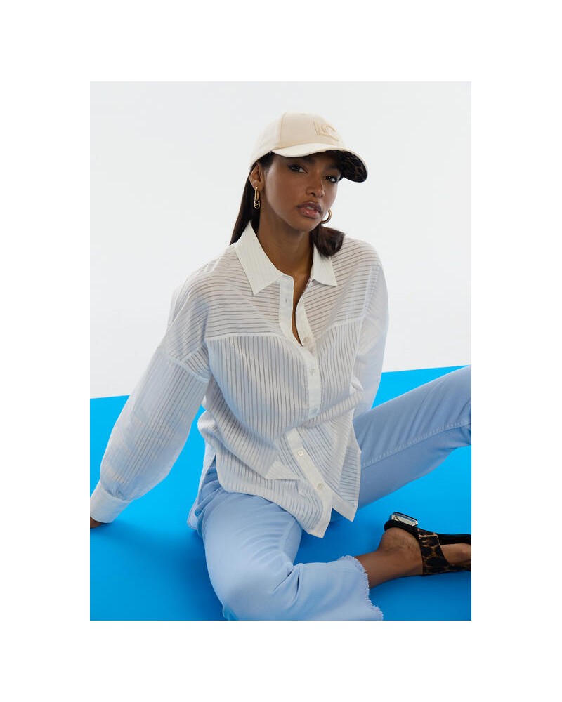 Gorra con logo bordado Lola Casademunt