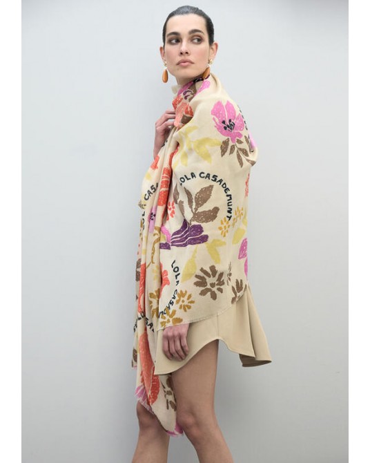 Fular estampado motivos florales aves Lola Casademunt