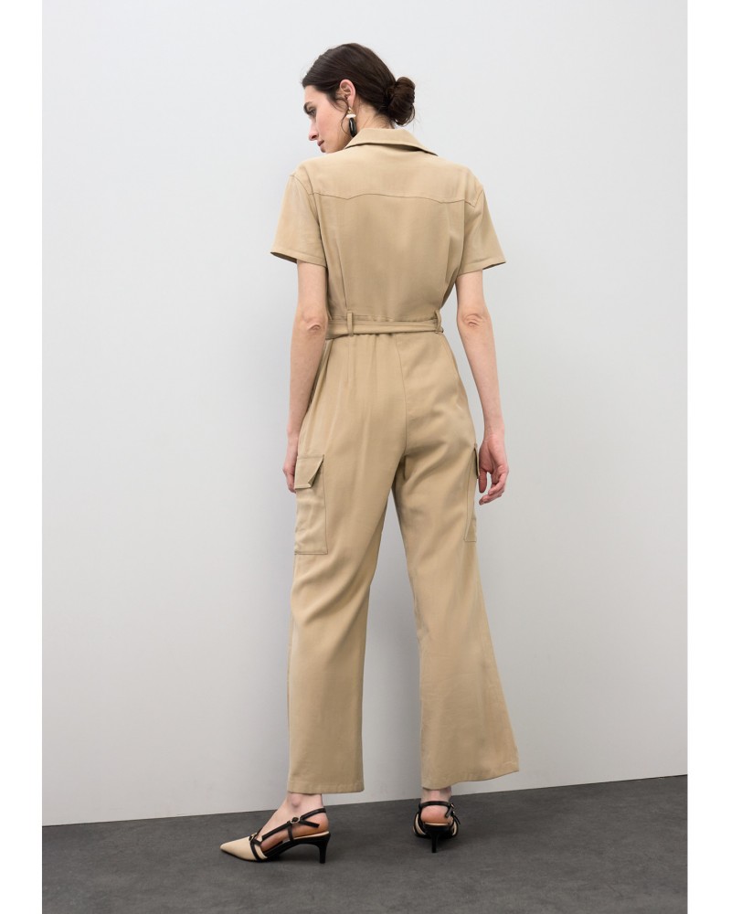 Mono cargo beige Lola Casademunt