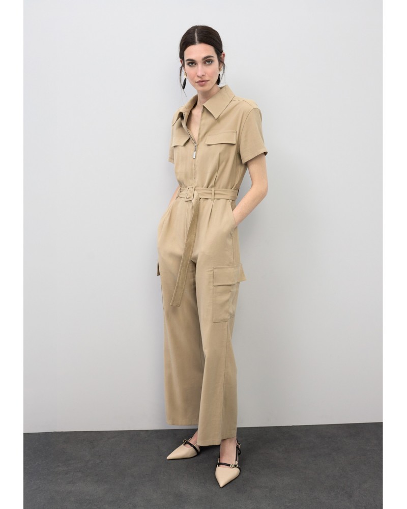 Mono cargo beige Lola Casademunt