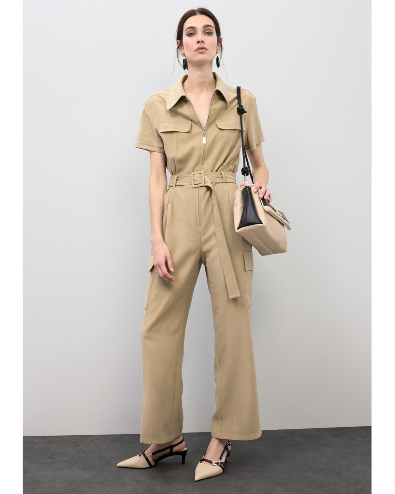 Mono cargo beige Lola Casademunt