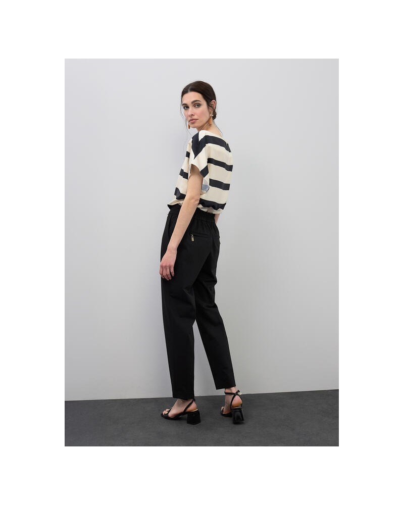 Jogger con cremalleras Lola Casademunt