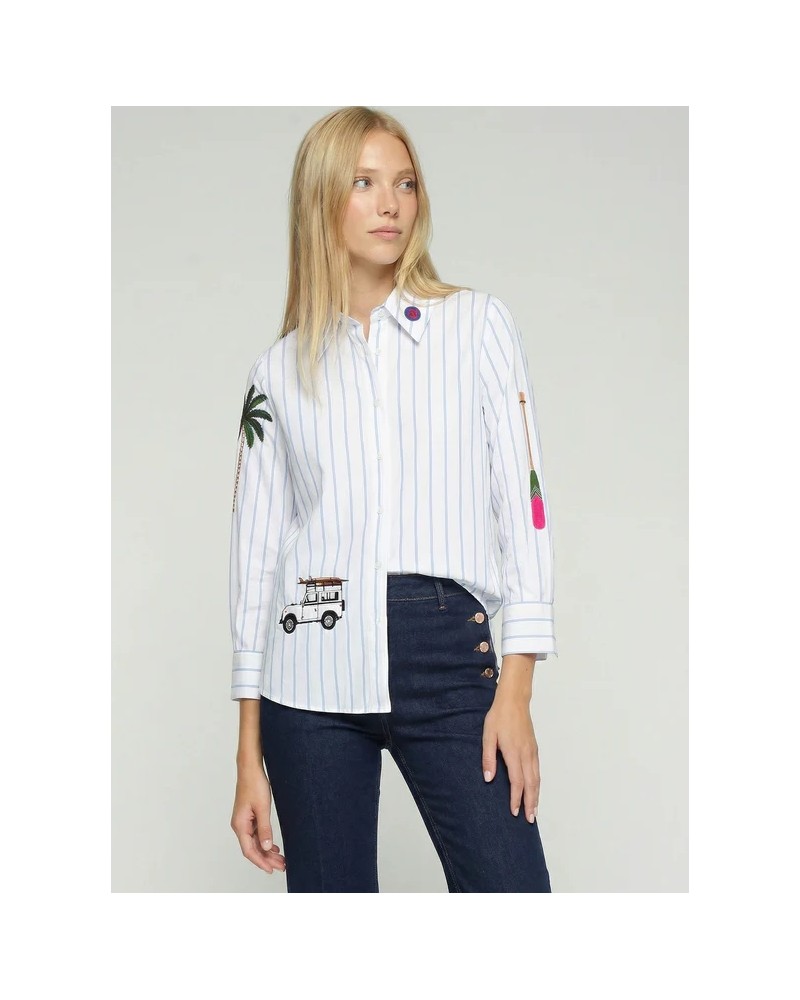 Camisa blanca rayas azules bordada Vilagallo