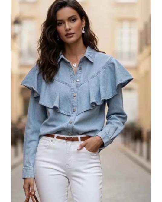 Camisa vaquera con volante ancho