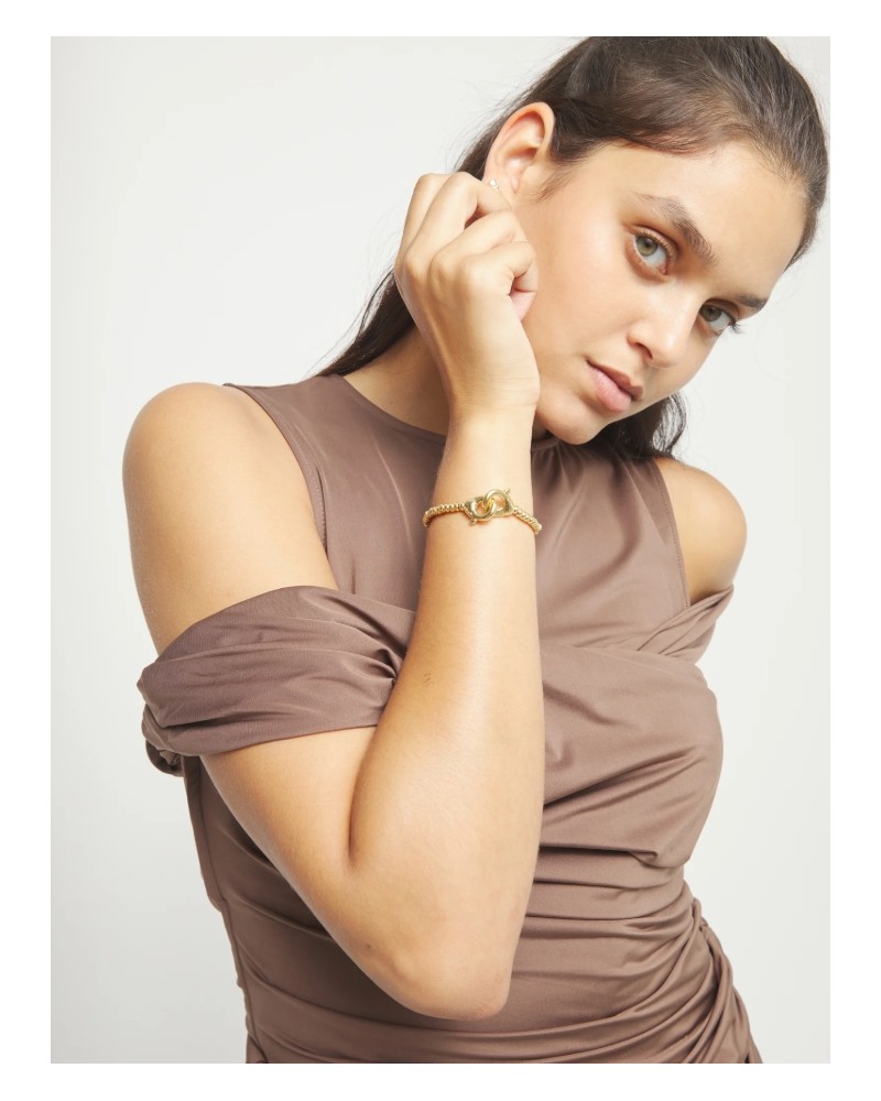 Pulsera de bolas bañada en oro mosquetón entrelazado UNOde50