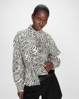 Chaqueta print cebra Grace and Mila