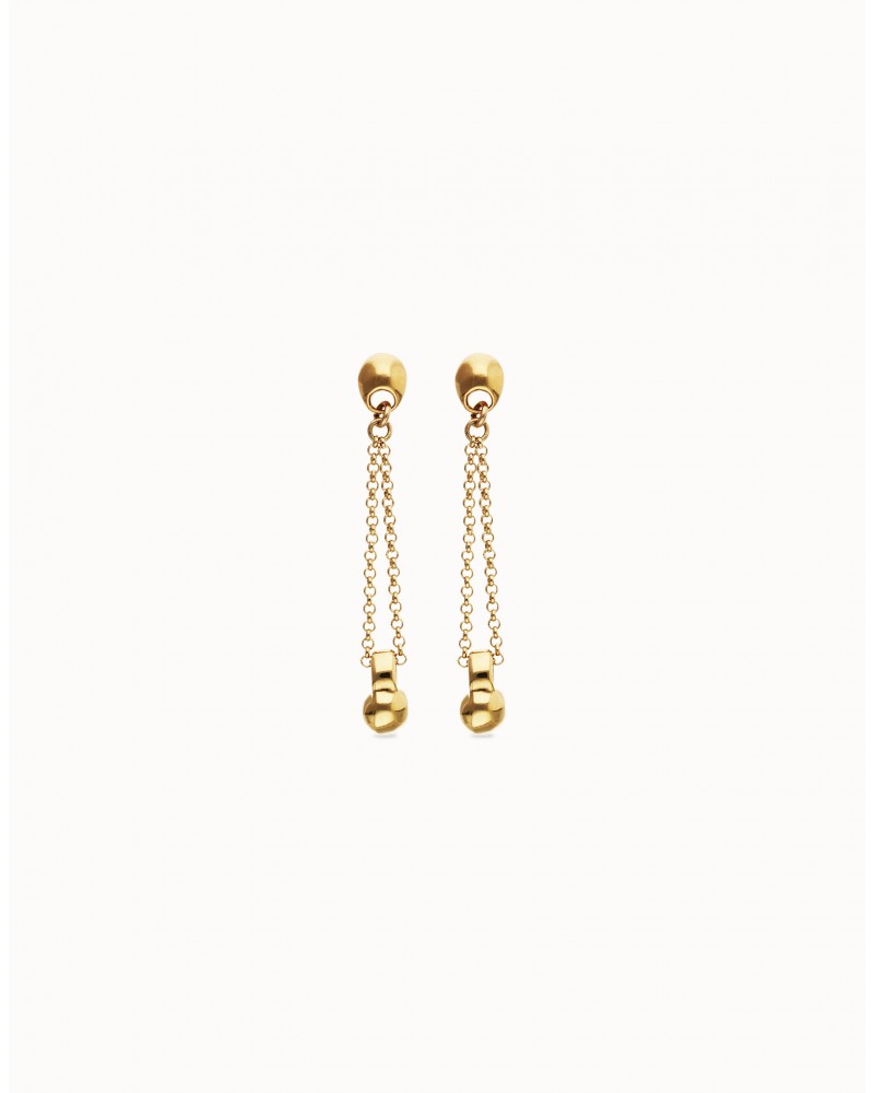 Pendientes largos bañados en oro UNOde50