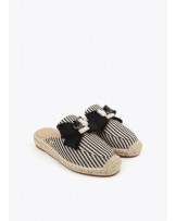 Sandalia plana canvas de rayas Lola Casademunt