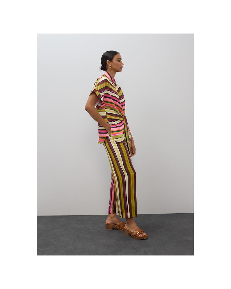 Blusa cinturón print multirayas Lola Casademunt