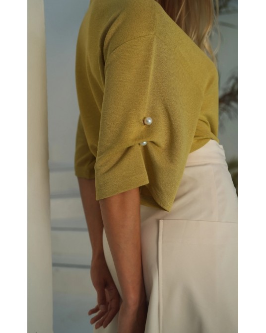 Camiseta con perlas en mangas Guimanos