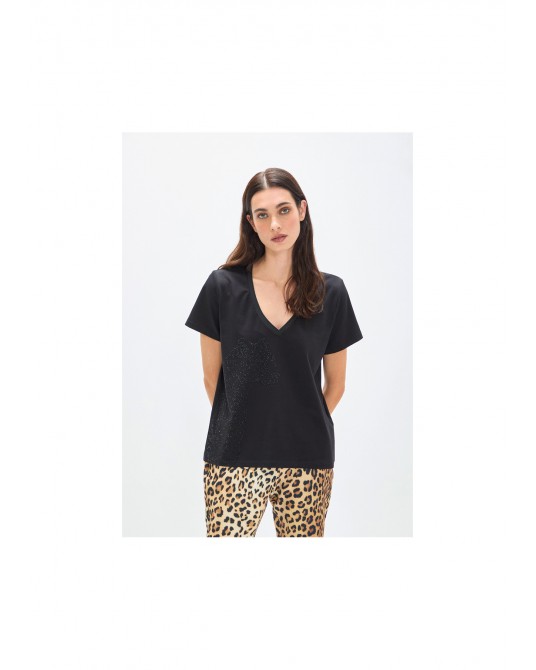 Camiseta cuello pico animal con strass Lola Casademunt