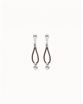 Pendientes largos bañados en plata UNOde50
