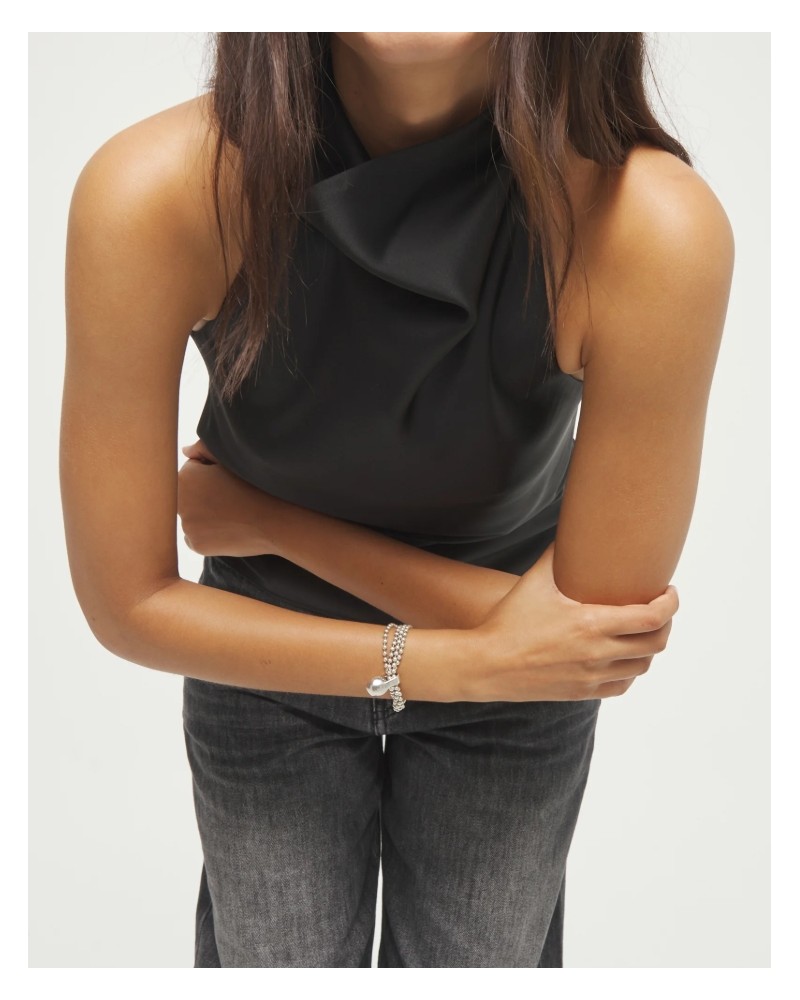 Pulsera con hilos plateados y esfera grande UNOde50