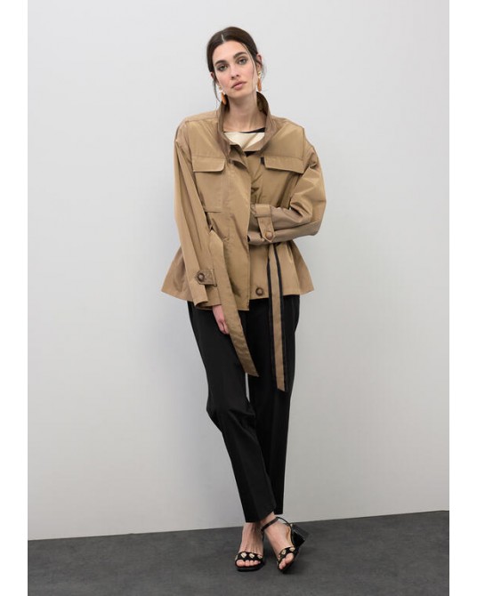 Parka con cinturòn Lola Casademunt