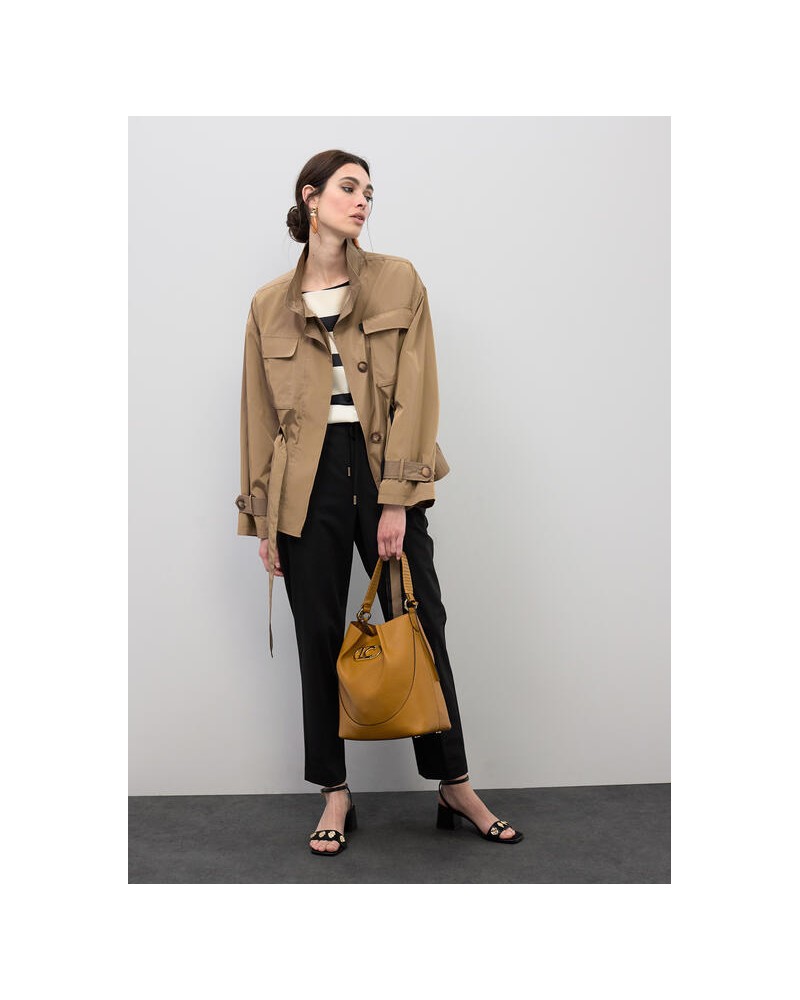 Parka con cinturòn Lola Casademunt