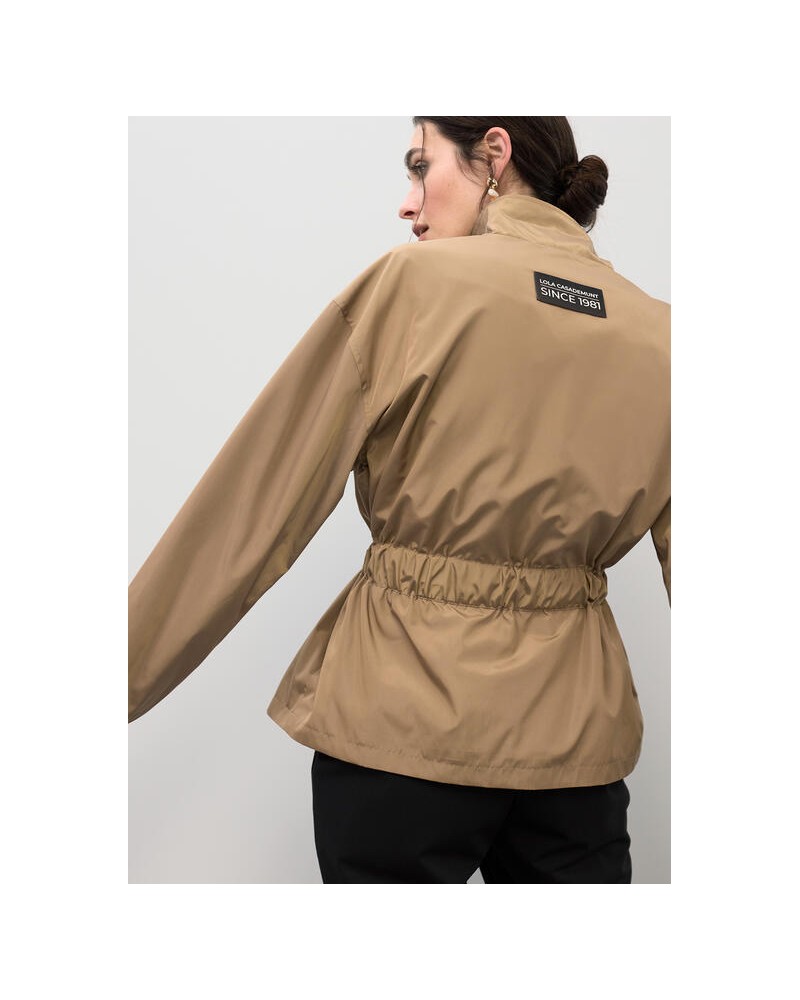 Parka con cinturòn Lola Casademunt