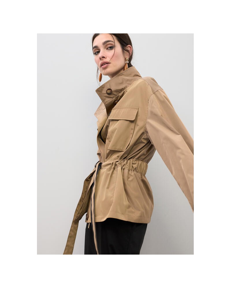 Parka con cinturòn Lola Casademunt