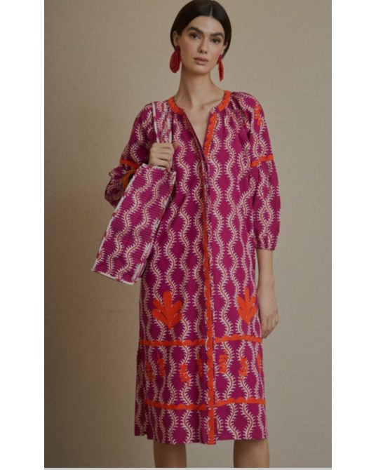 Vestido kurta ondas bordada Latido