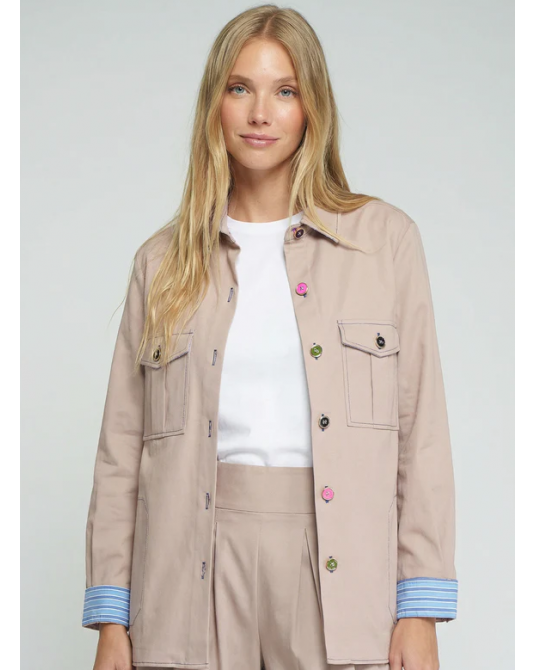 Chaqueta beis bordado espalda Vilagallo