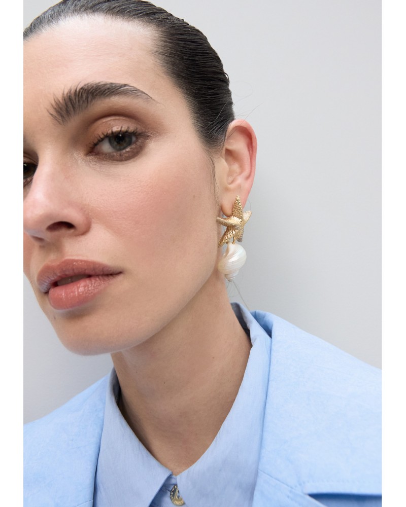 Pendiente maxi estrella caracola natural Lola Casademunt