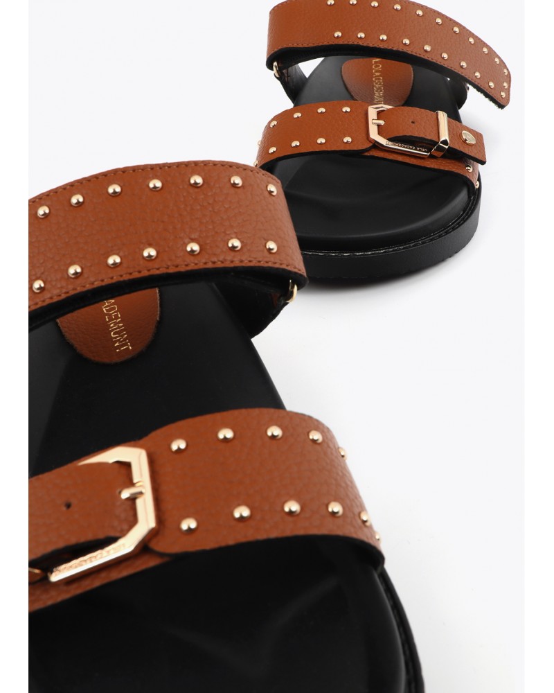 Sandalia plana camel Lola Casademunt